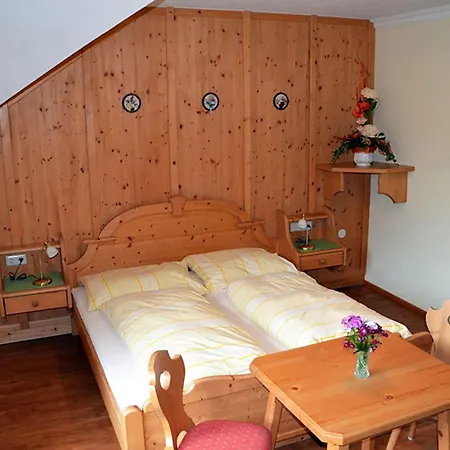 Mini-hôtel Zum Gamsjaeger - By Mynests