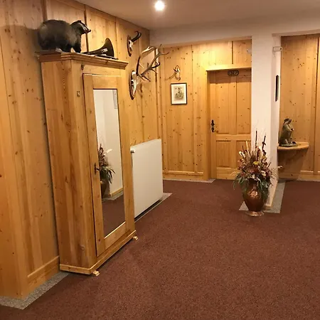 Mini-hôtel Zum Gamsjaeger - By Mynests Sankt Nikolai im Sölktal