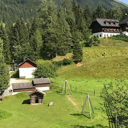 Mini-hôtel Zum Gamsjaeger - By Mynests