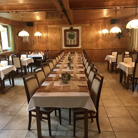 Fogadó Zum Gamsjaeger Sankt Nikolai im Sölktal