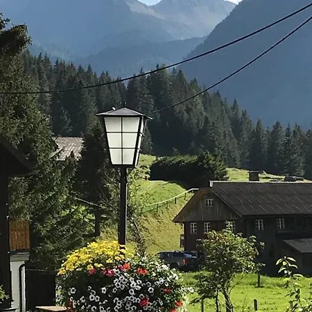 Zum Gamsjäger *