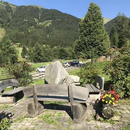 Zum Gamsjaeger Sankt Nikolai im Sölktal