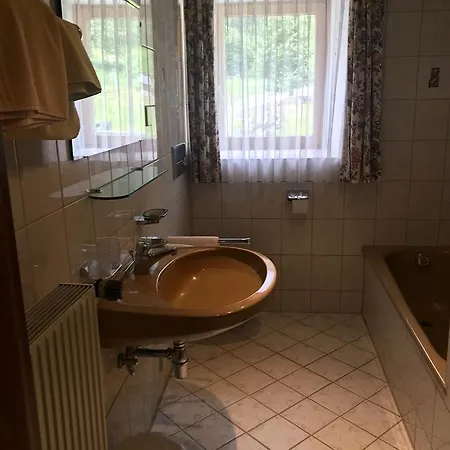 Herberg Zum Gamsjaeger *