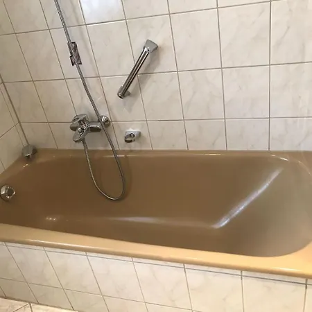 Zum Gamsjaeger Fogadó