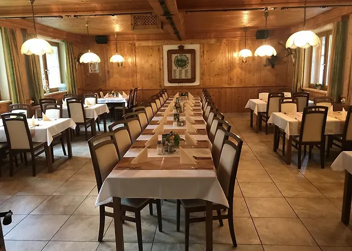 Мини-отель Zum Gamsjaeger Sankt Nikolai im Solktal